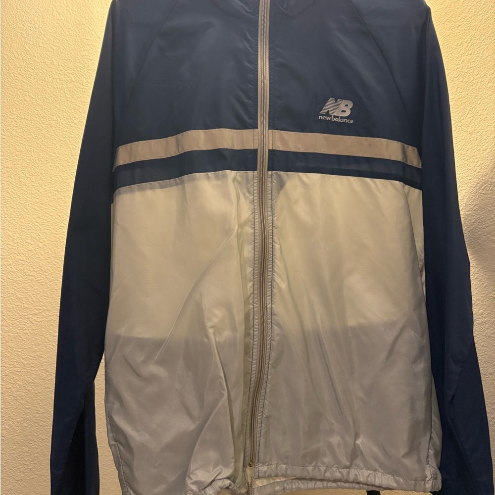 New Balance Men's Navy and Silver Windbreaker